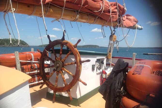 1.5 to 2-Hr Windjammer Sailing Trip in Maine w/ Licensed Captain - Setting out from Bar Harbor on the Schooner Margaret Todd