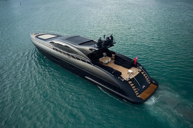 108 ft Neoprene Overmarine Yacht - Water toys for a more active Cabo day