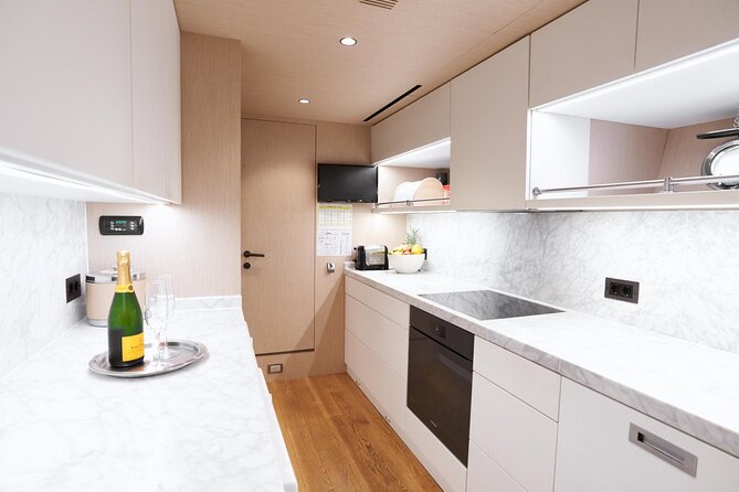 108 ft Neoprene Overmarine Yacht - The crew is a major part of the value