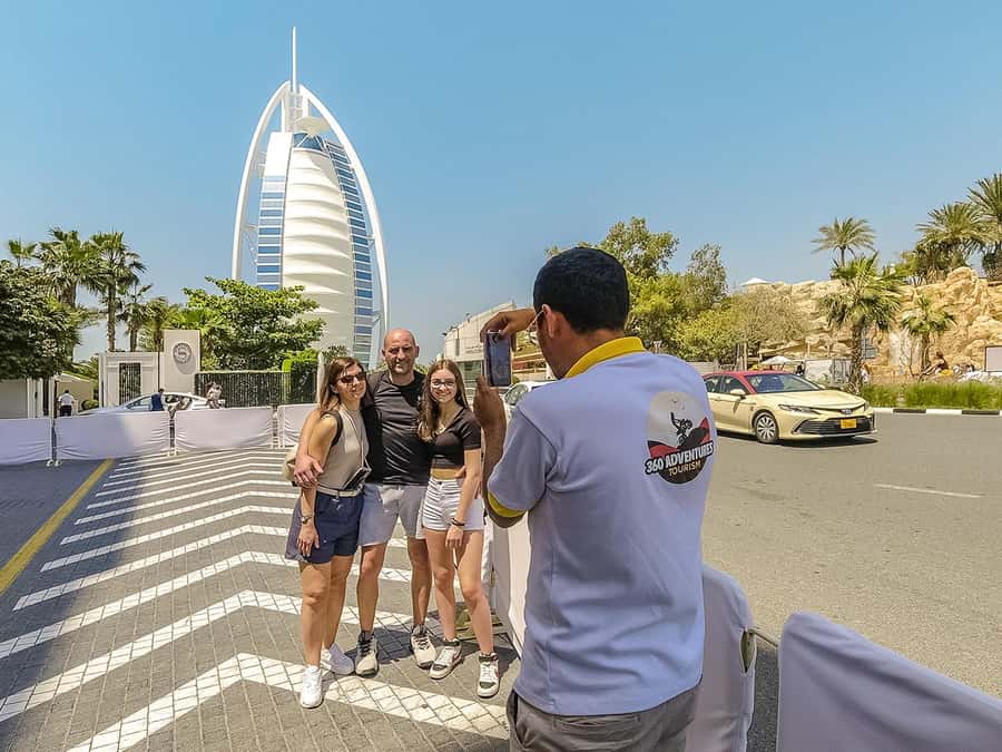 2-Day City Tour: Dubai & Abu Dhabi + Yacht Experience - Two cities, one packed weekend
