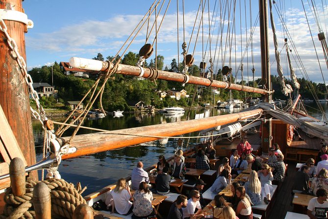 2-Hour Oslo Fjord Sightseeing Cruise by Sailing Ship - Is the sailing ship really sailing?