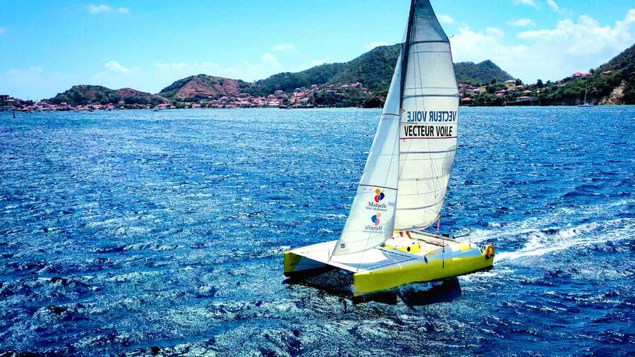 2h Sailing catamaran in La Baie des Saintes - A Small Catamaran With Room to Sail