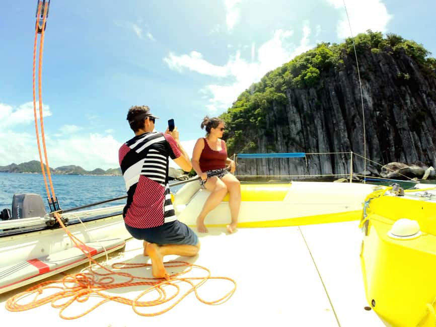 2h Sailing catamaran in La Baie des Saintes - Crossing Toward Grande Baie in Terre de Bas