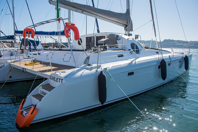2H Tour on a Private Sailing Catamaran "Scarlett" up to 16 people - What the two-hour sailing route includes