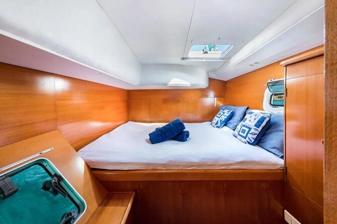 3-Catamaran from Cannigione to the islands of the Archipelago - Snorkelling is easy to add to the day