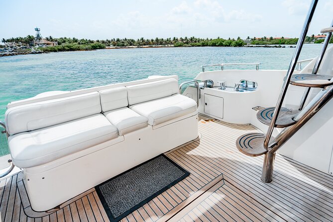 4 Hour 50' Azimut Yacht All-Inclusive in Tulum & Playa del Carmen - My take on the value