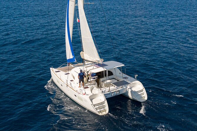 4H Private 38'Catamaran All-Inclusive in Tulum & Playa del Carmen - How much value do you get for $1,652.90?
