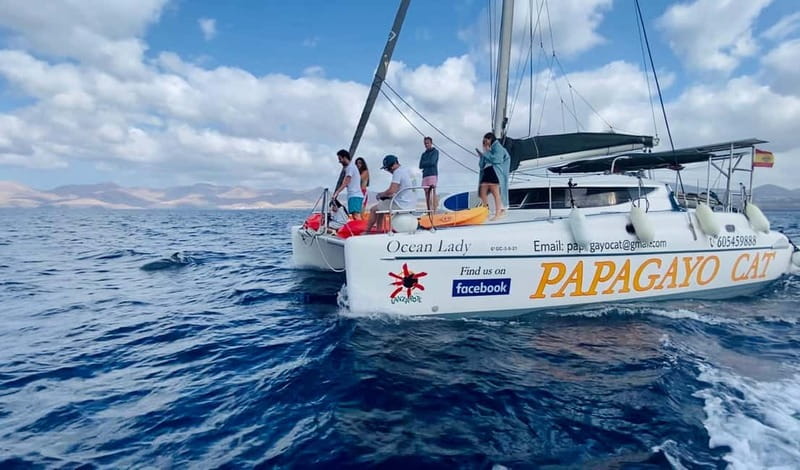 4h Shared Catamaran sailing to Papagayo Beaches (12pers max) - The water stop: kayaks, paddle boards, and snorkelling