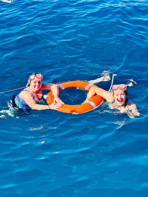 4h Shared Catamaran sailing to Papagayo Beaches (12pers max) - Price and value at $105 per person