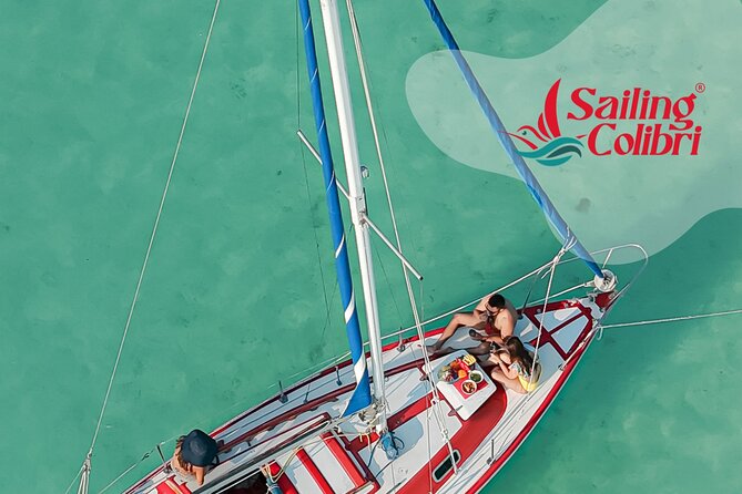 6hrs of Sailing in Bacalar Lagoon: discover Cenotes, Islands and Stromatolites. - What cenotes and islands add to the route