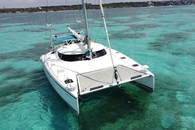 7hrs / 46ft Catamaran Private Charter From Cancun to Isla Mujeres - Sailing From Cancun to Isla Mujeres