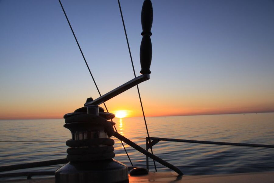 Adelaide: Glenelg Twilight Catamaran Cruise with Drink - Sunset views across Gulf St Vincent