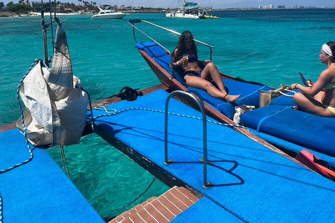 Adults Only Catalina Bay Small Group Snorkel & Sunset Sail - Why this Aruba sail feels different