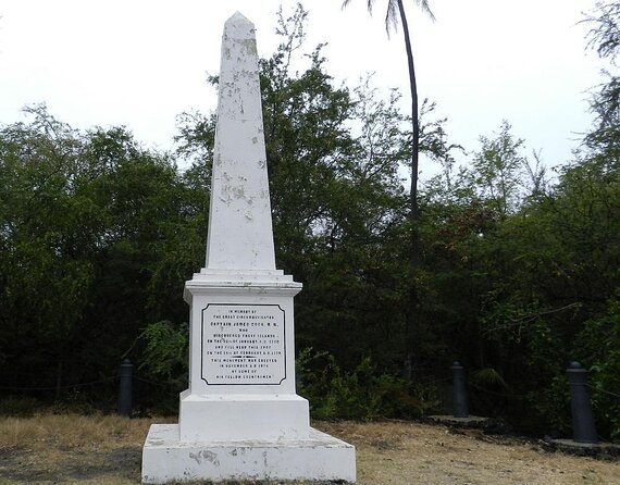 Afternoon Sail & Snorkel to the Captain Cook Monument - Key points at a glance
