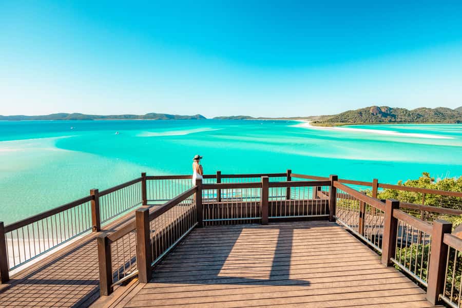 Airlie Beach: Whitsunday Islands 2-Day Sailing Tour - Sailing the Whitsundays aboard the Matador