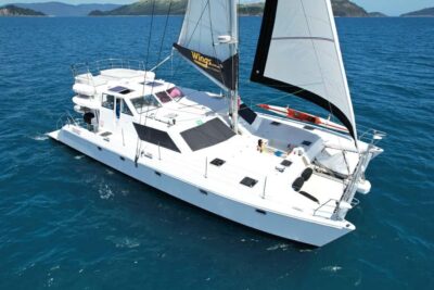 Whitsunday Islands Sailing, SUP & Snorkel Tour