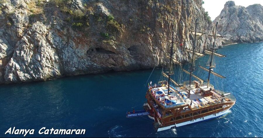 Alanya: Catamaran Boat Trip with Swim Stops and Sunbathing - Key points to know before you book