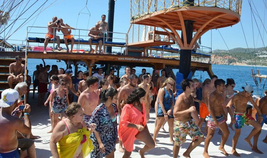 Alanya: Catamaran Boat Trip with Swim Stops and Sunbathing - Ulas Beach and the longer coastal pause