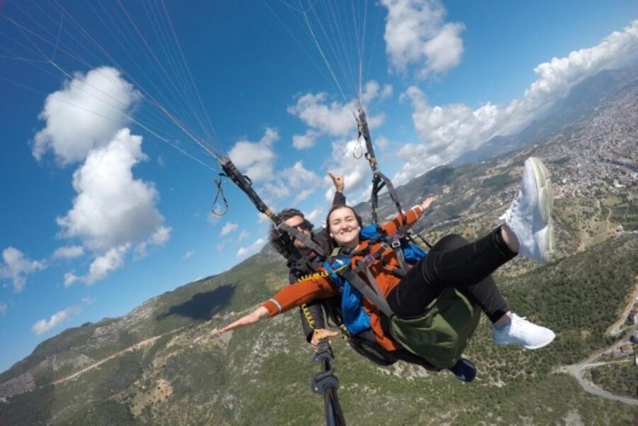 Alanya Paragliding Adventure Sail the Skies - From your hotel to Yassi Hill
