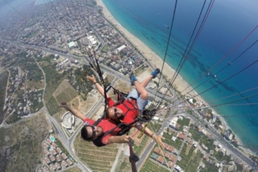 Alanya Paragliding Adventure Sail the Skies - Landing beside Cleopatra Beach