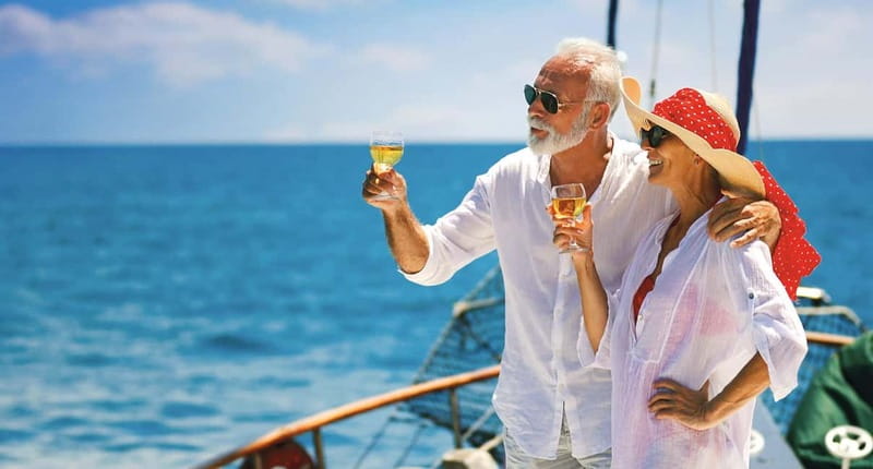 Albufeira: Algarve Sunset Sailing Experience - Tasting Algarve wines on board