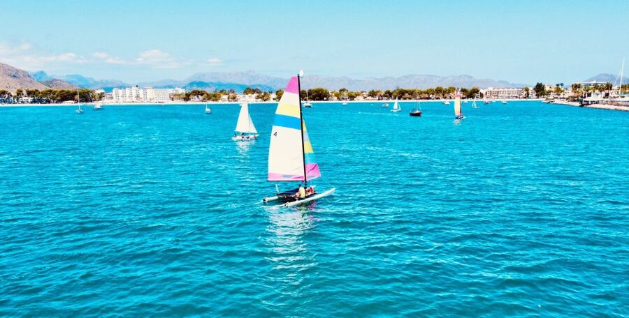 Alcudia: 1-Hour Catamaran Experience with Monitor for 2 - Why the Hobie CAT 16 Makes This More Than a Boat Ride