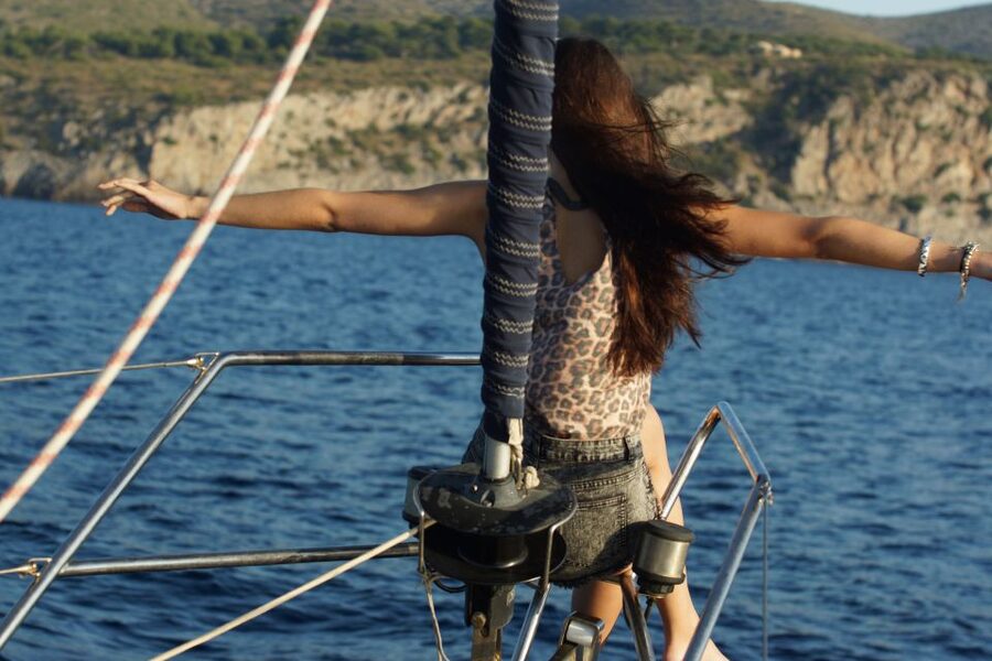 Alcudia: Romantic Sailing Trip with Diner for 2 - Should you book the Alcudia sunset yacht?