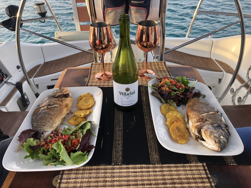Alcudia: Romantic Sailing Trip with Diner for 2 - The lighthouse stop around 6:00 PM