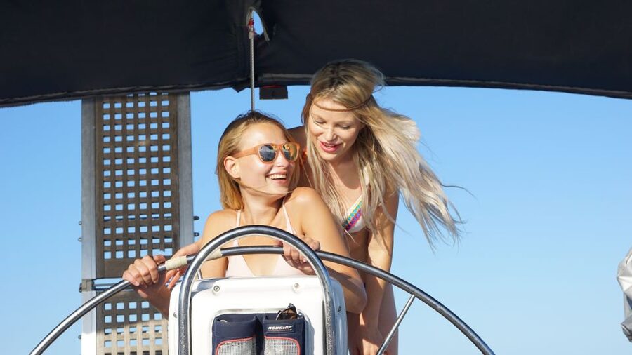 Alcudia: Sailing Yacht Excursion with Wine & Tapas - Who will enjoy this sailing trip most