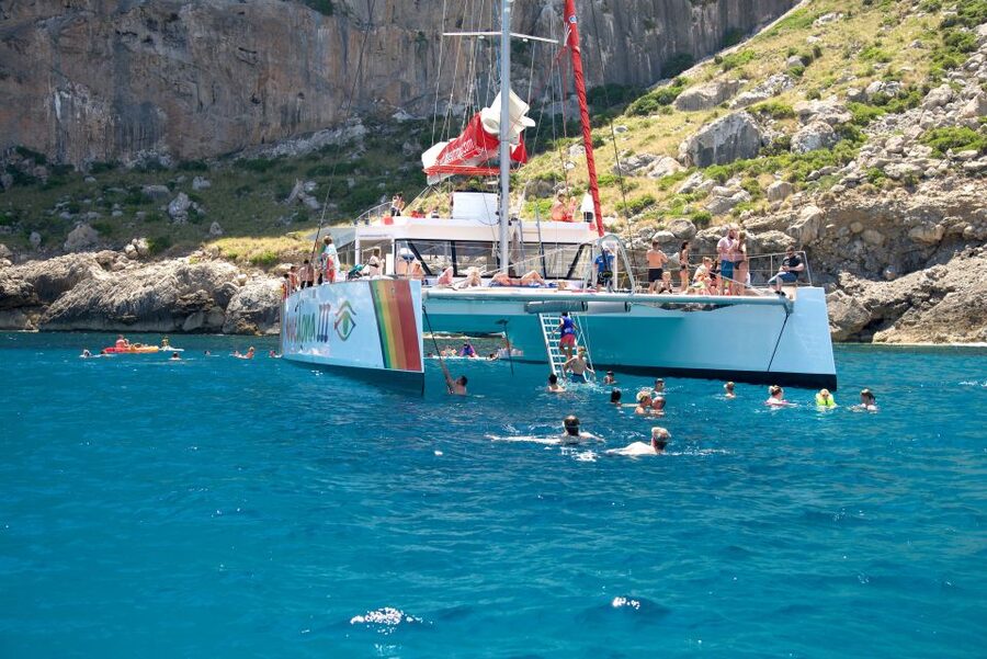 Alcudia: Sunset Catamaran Tour with Dinner and Snorkeling - Who will enjoy this catamaran trip most