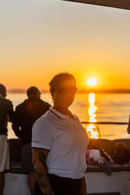 Algarve: Catamaran Sunset Tour with DJ or Live Guitarist - São Rafael and Xorinho Cave from the water