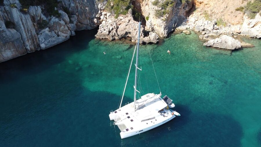 Alghero catamaran sunset tour Alghero - La Maddalenetta for swimming and SUP