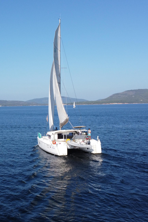 Alghero catamaran sunset tour Alghero - Is $53 a fair price?
