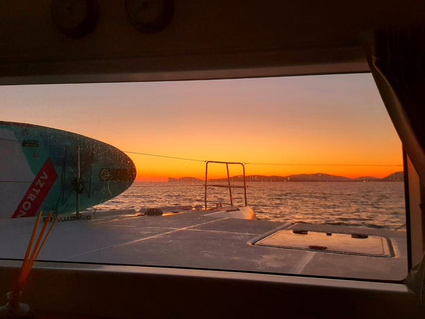 Alghero catamaran sunset tour Alghero - Cancellation and booking details