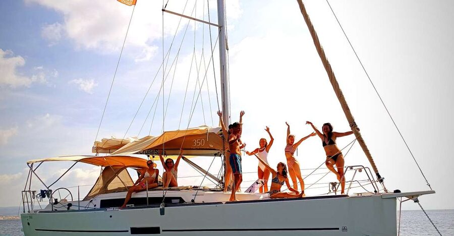 Alghero: Daily Sailing Experience with lunch onboard - Key points to know before booking