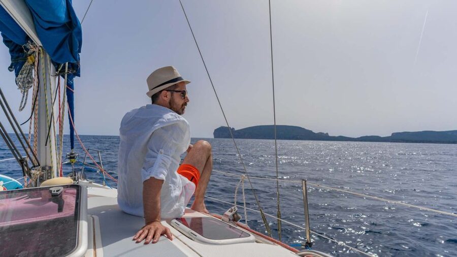 Alghero: Sailboat excursion in Porto Conte bay w/ Lunch - What the boat is really like for eight hours