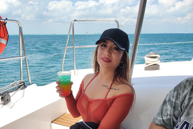 All Inclusive Isla Mujeres Catamaran - The catamaran ride and onboard atmosphere
