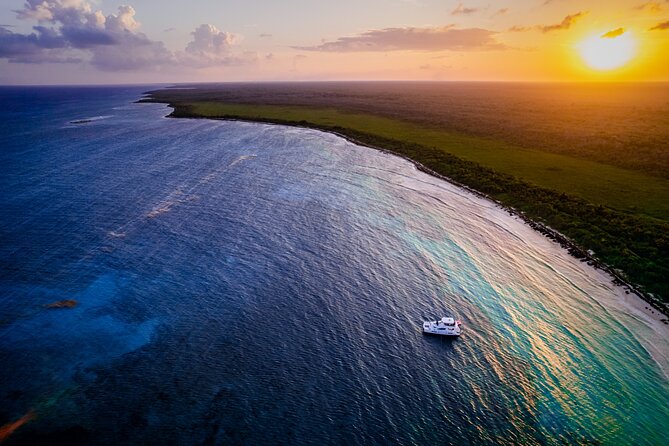 All Inclusive Luxury Yacht – Private Island Experience - Water Toys for Active and Easygoing Groups