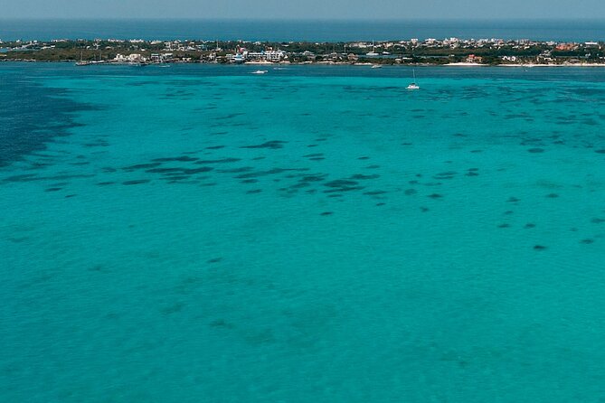 All Inclusive Luxury Yacht – Private Island Experience - Premium Drinks and the Rhythm of the Day