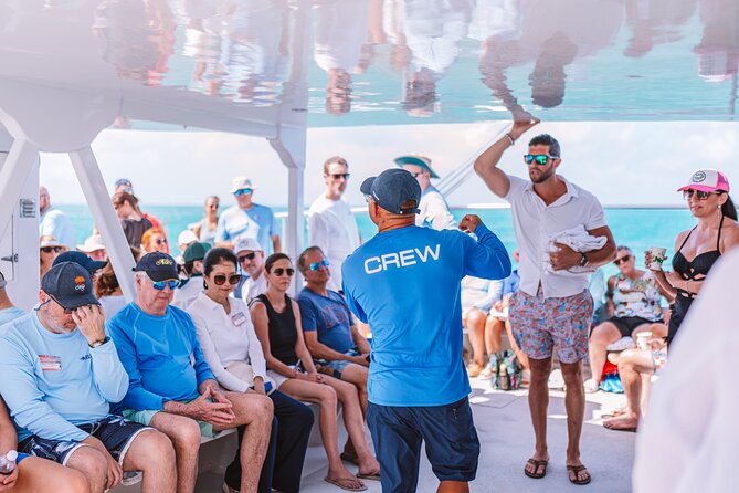 Antilla Shipwreck and Catalina Bay Snorkel Sail - Boarding at Piet’s Pier Bar in Palm Beach