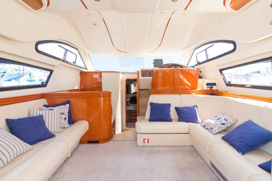 Arrábida Full-Day Yacht Tour from Lisbon - Swimming and snorkeling in Arrábida’s calm water