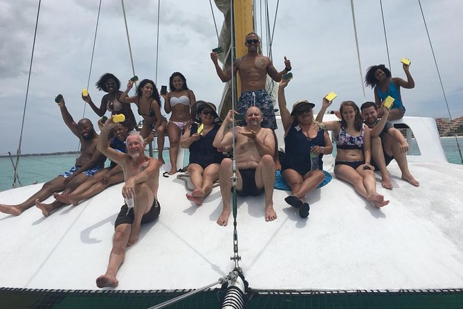 Arusun Catamaran Sail with Snorkeling in Aruba - Snacks, drinks, and the social mood