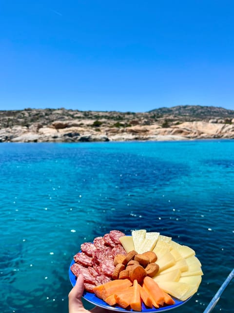Asinara: sailing experience among the coves of the island - Who will enjoy this sailing day most