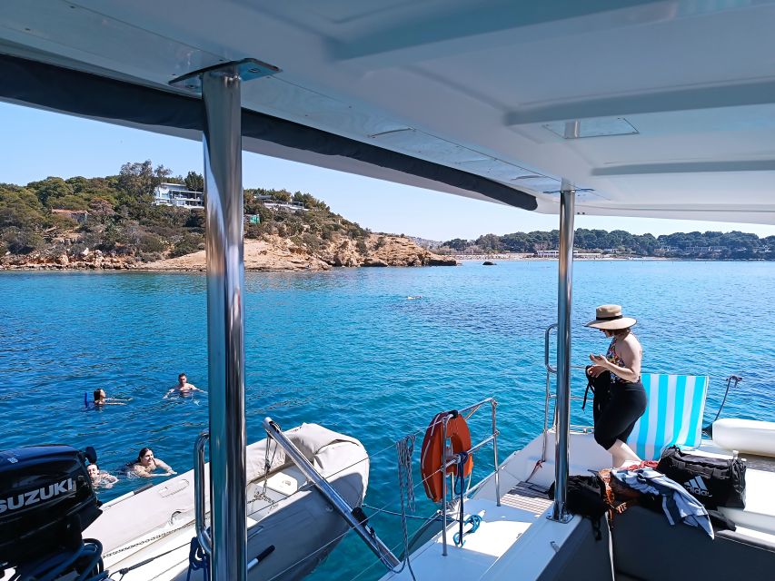 Athens: Catamaran Cruise with Fresh Lunch and Wine - The practical details that affect your decision
