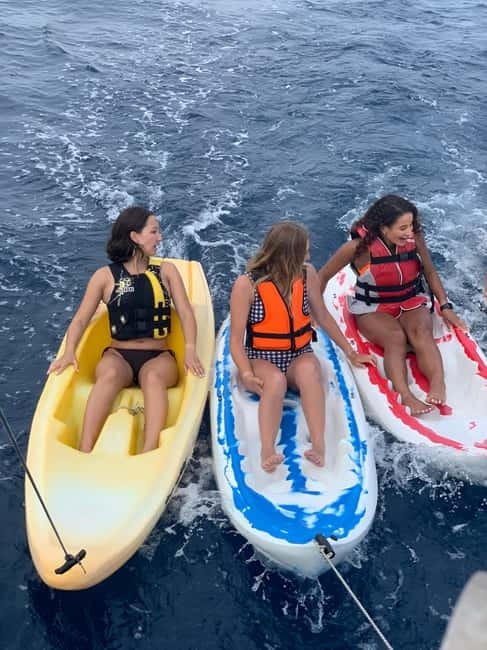 Athens: Full-Day Private Sailing Trip with Meal & Drinks - The crew makes the difference