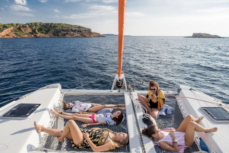 Athens: Half-Day Sunset Catamaran Cruise with Meal & Drinks - FAQ
