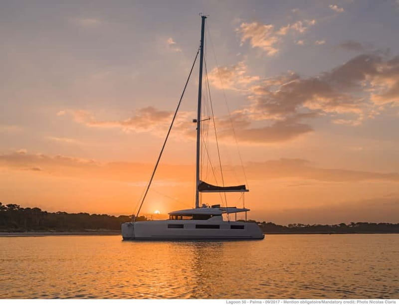Athens: Half-Day Sunset Catamaran Cruise with Meal & Drinks - Sailing the Athenian Riviera