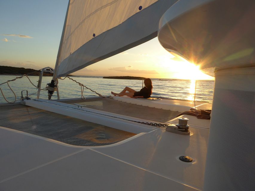 Athens: Riviera Catamaran Cruise with Meal and Drinks - Timing, weather, and what to pack