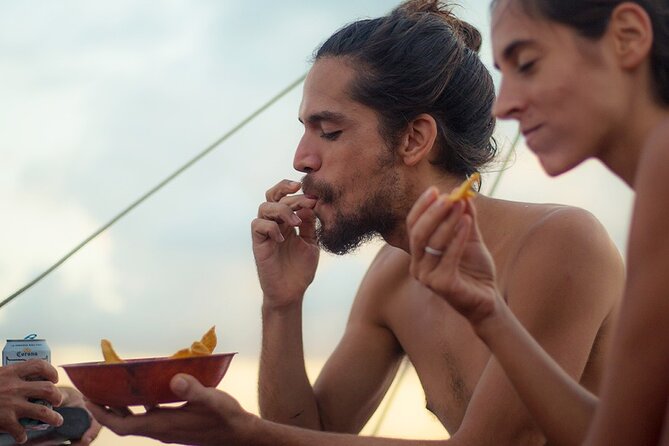 Bacalar: 4hr Private Sailing Tour with Guacamole & Drinks - Who will enjoy this private sailing trip