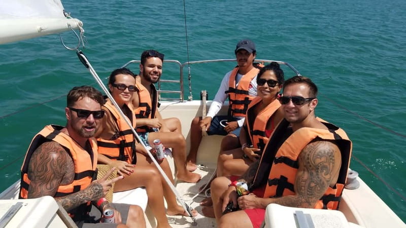 Bacalar: Group Sailing Trip with Swimming and Drinks - Gliding past Cenote Esmeralda
